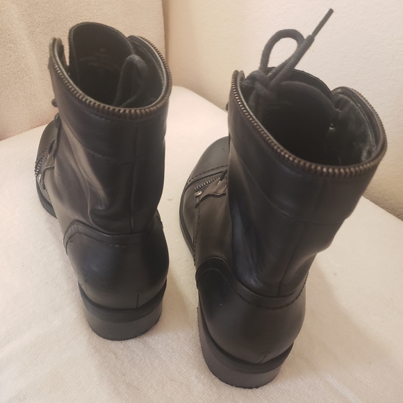 GBG Guess Lace up Boots sparkle on tongue zipper around boot combat, motor sz 8 - Picture 5 of 12